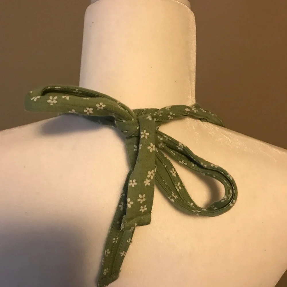 Green flower tie back halter dress - Picture 8 of 15